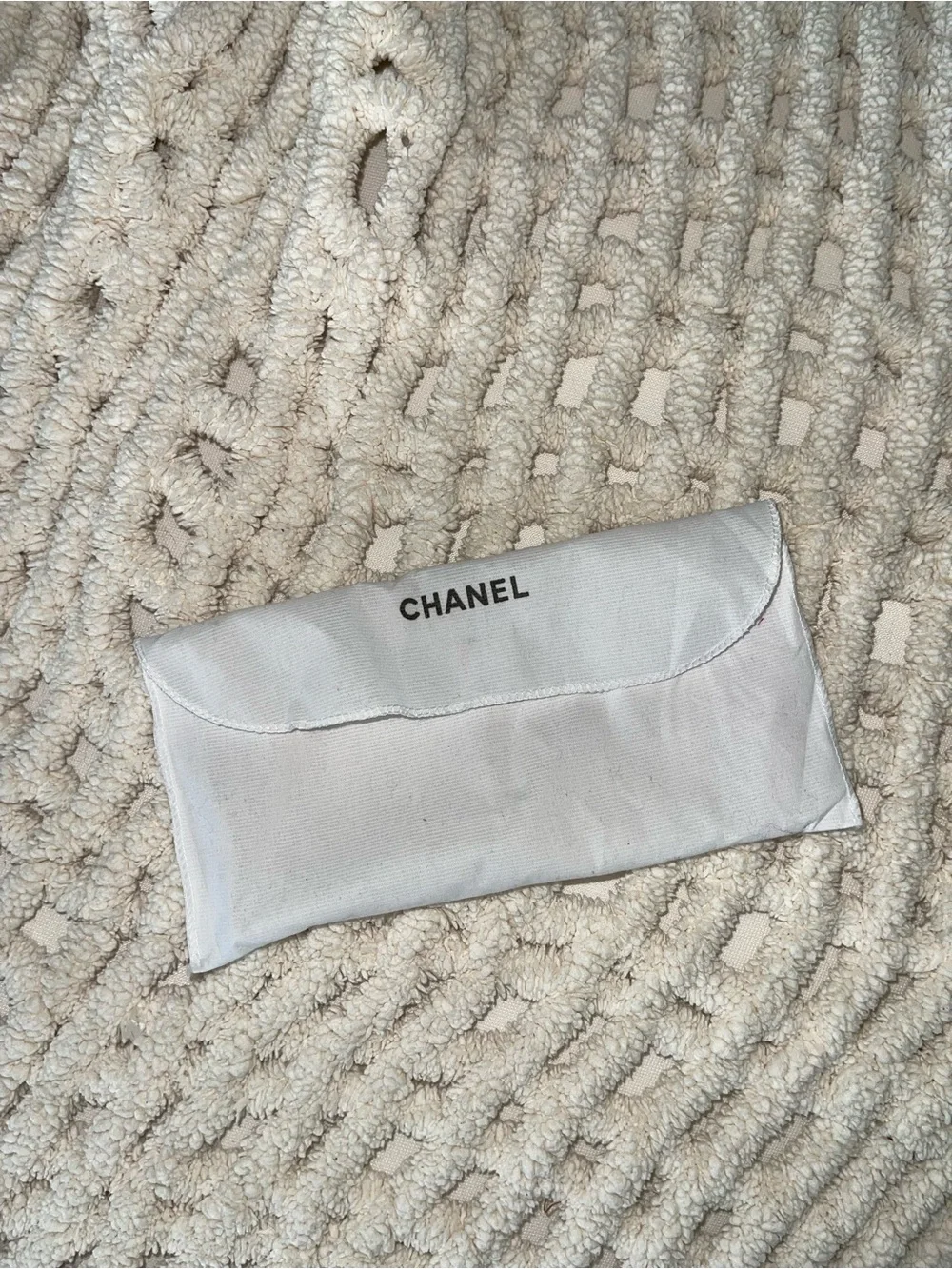 CHANEL 💕AUTHENTIC White Chanel WOC dust bag 💕